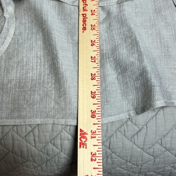 Chico's Tan Effortless Linen Like Tie Front Button Front Shirt Sz 3 - Picture 10 of 10